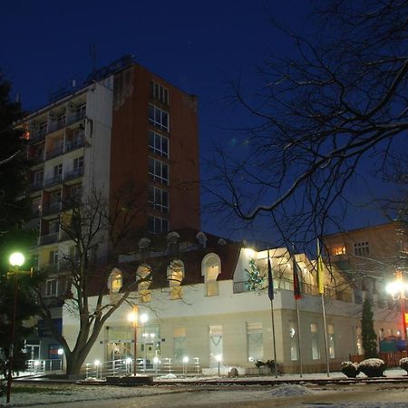 Hotel Ogosta Монтана Экстерьер фото