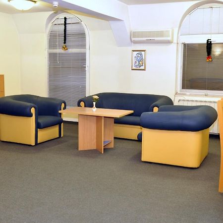 Hotel Ogosta Монтана Экстерьер фото