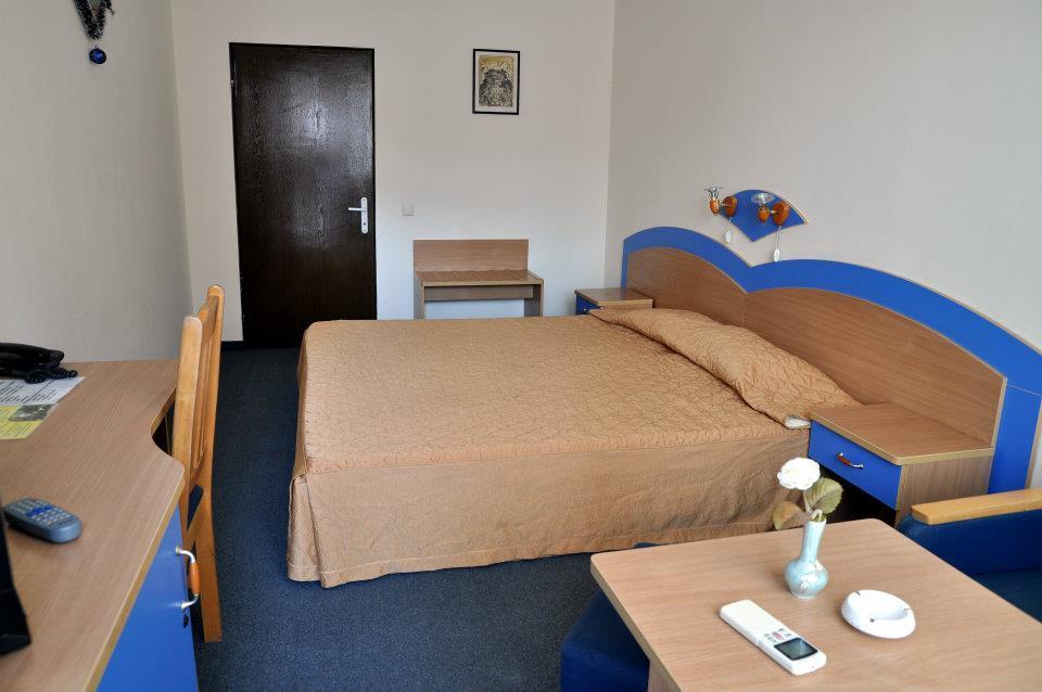 Hotel Ogosta Монтана Экстерьер фото