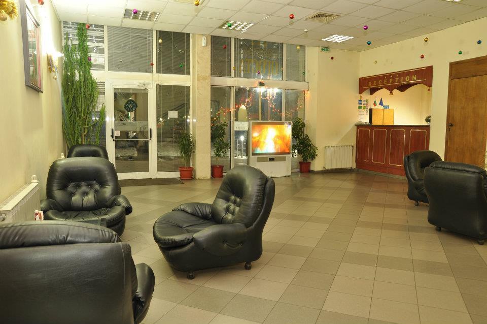 Hotel Ogosta Монтана Экстерьер фото