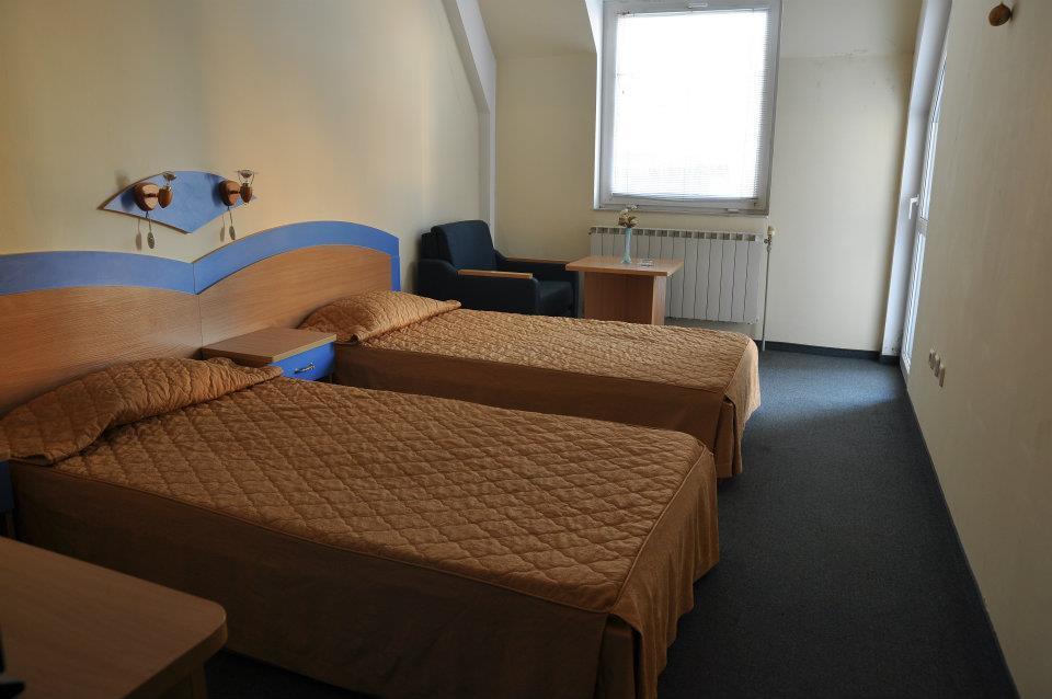 Hotel Ogosta Монтана Экстерьер фото